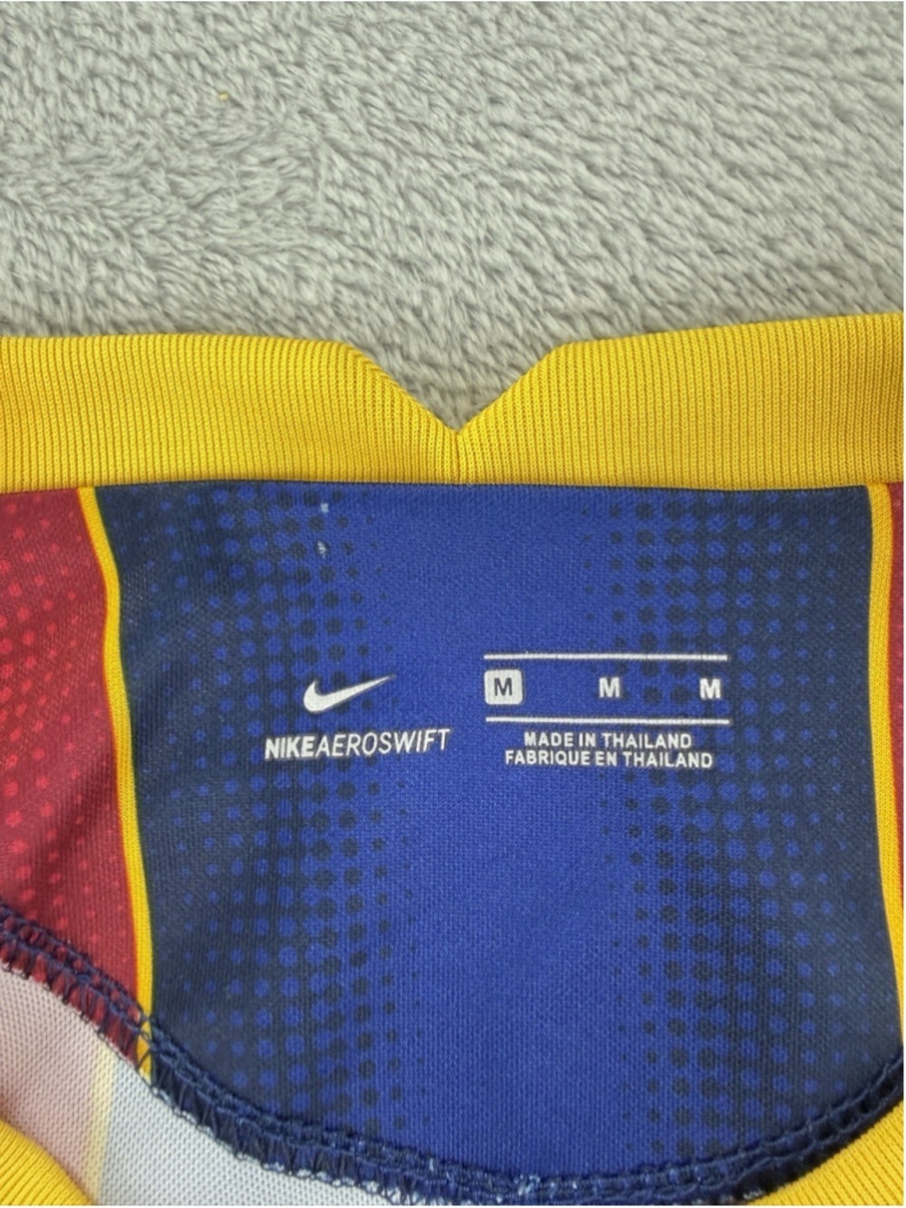 Nike FC Barcelona 2020-2021 Home Stadium Lionel Messi Men's Size Medium Jersey - Picture 2 of 15